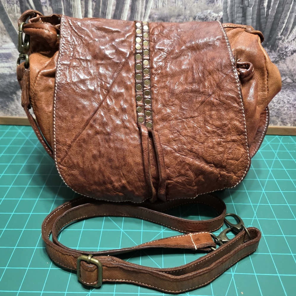 Sundance Garden's Gate Cognac Bag